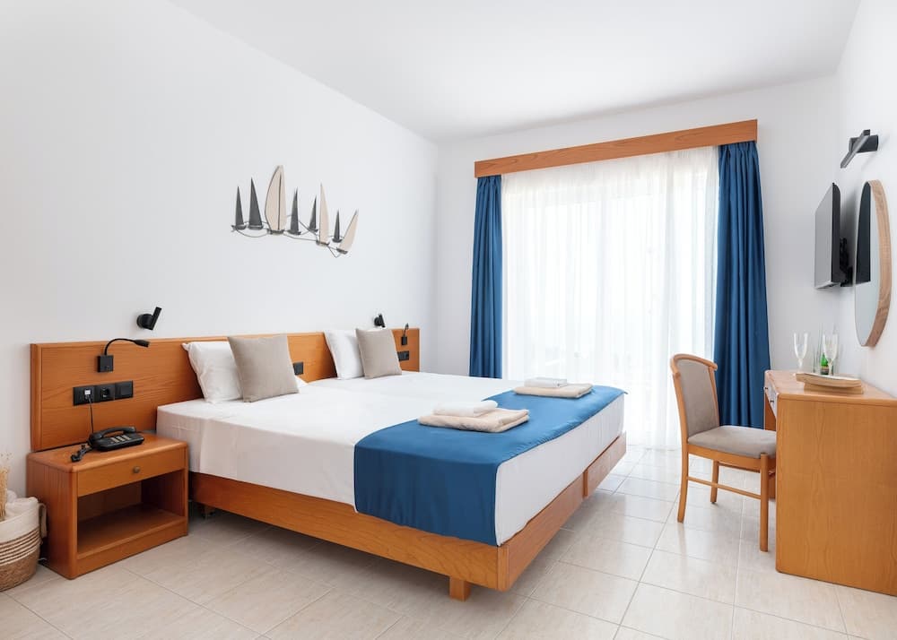 Lindos Nest