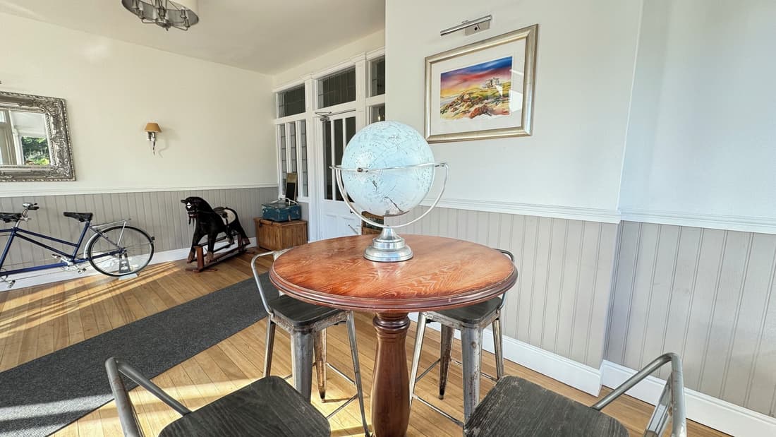 Invernairne Guest House