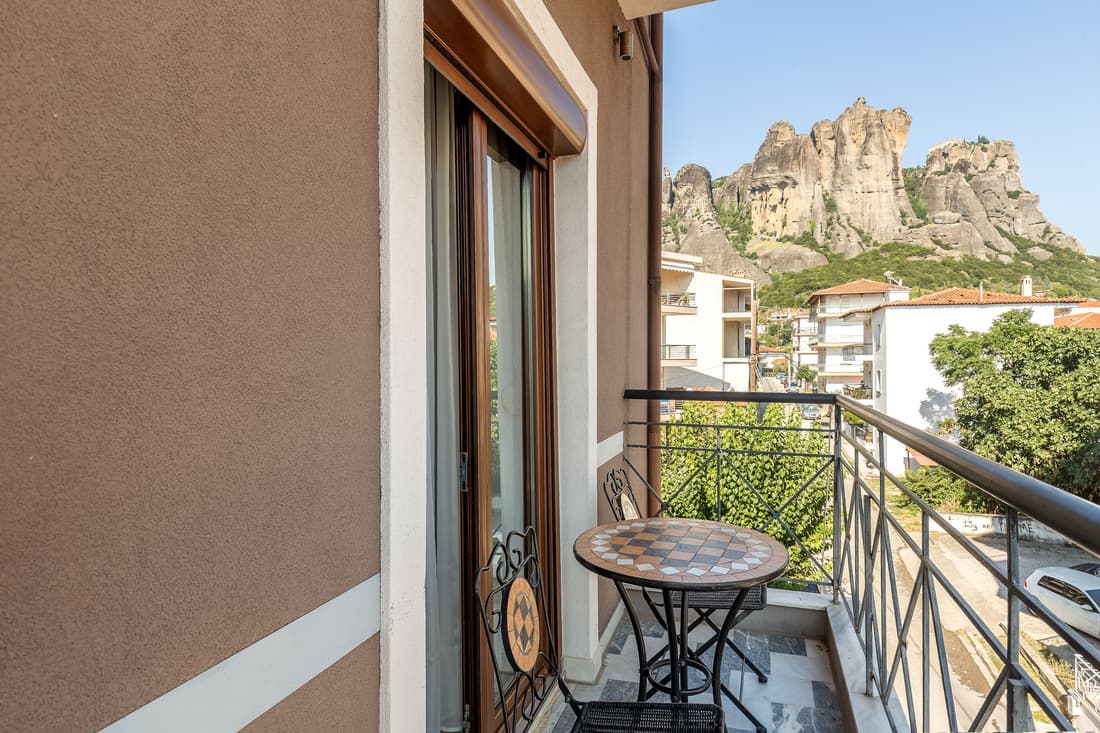 Toti Rooms