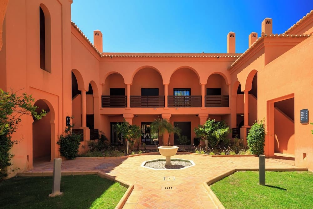 Amendoeira Golf Resort - Apartments and villas