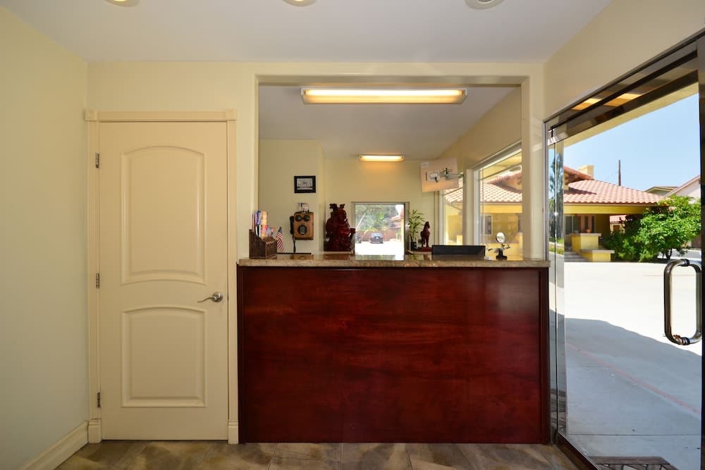 Travelodge by Wyndham Brea