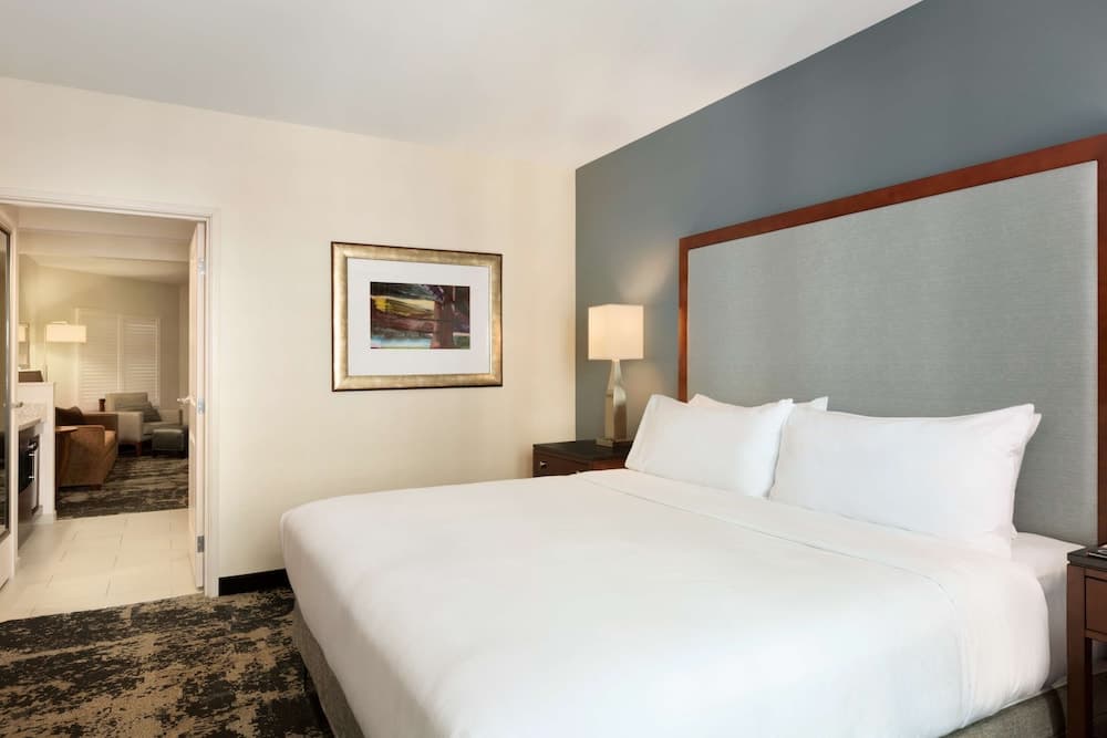Embassy Suites by Hilton Denver Downtown Convention Center