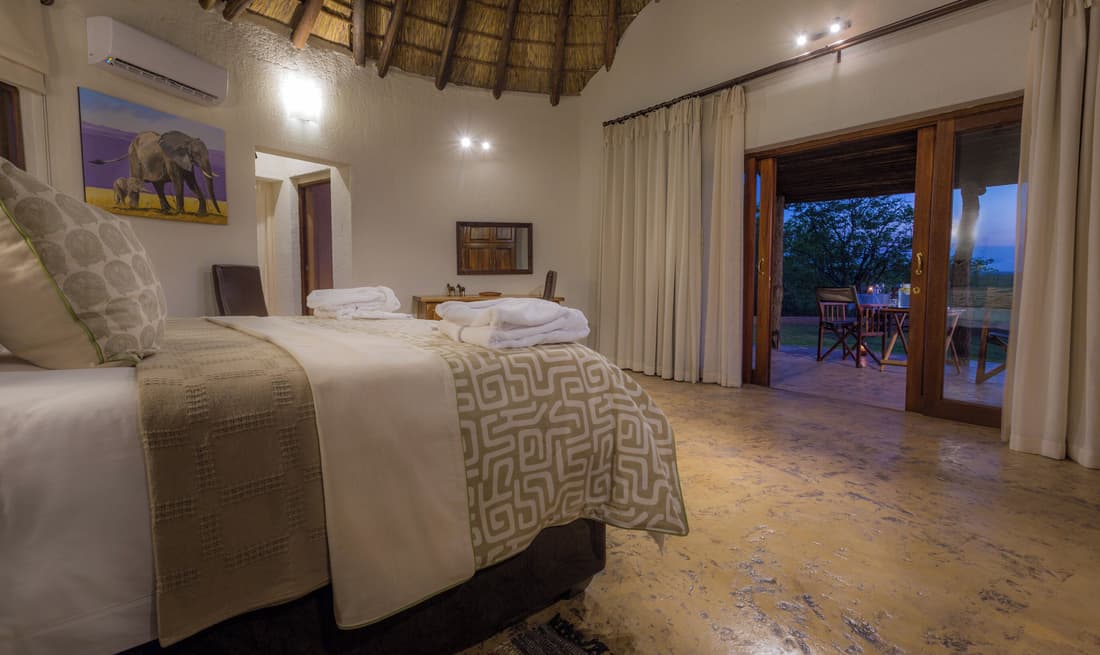 Mopane Bush Lodge