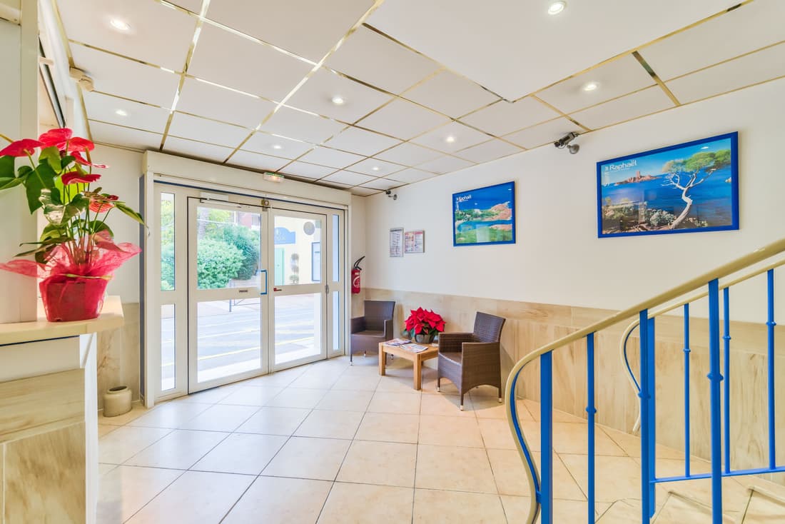 Provençal Hotel