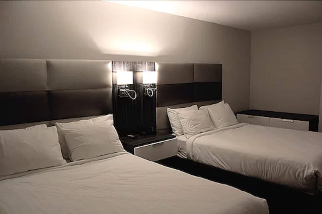 Les Suites Victoria, an Ascend Collection Hotel