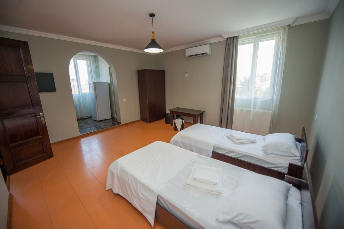 Hotel Cosmos