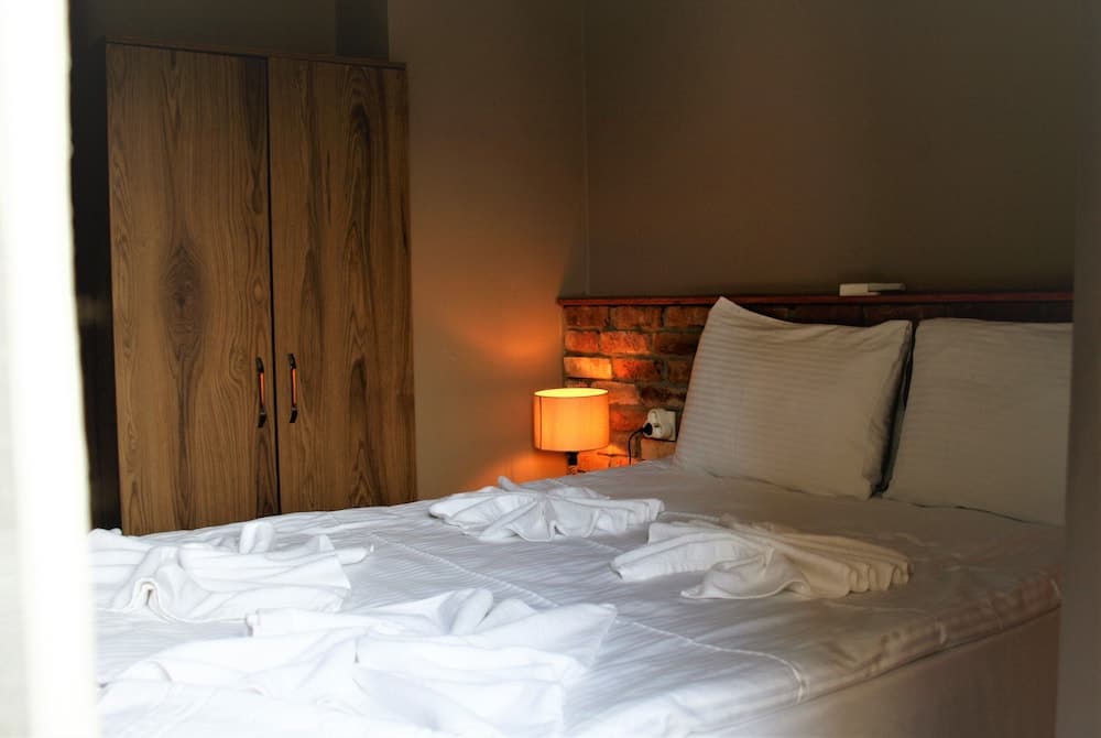 Archeo Hostel - Adults Only