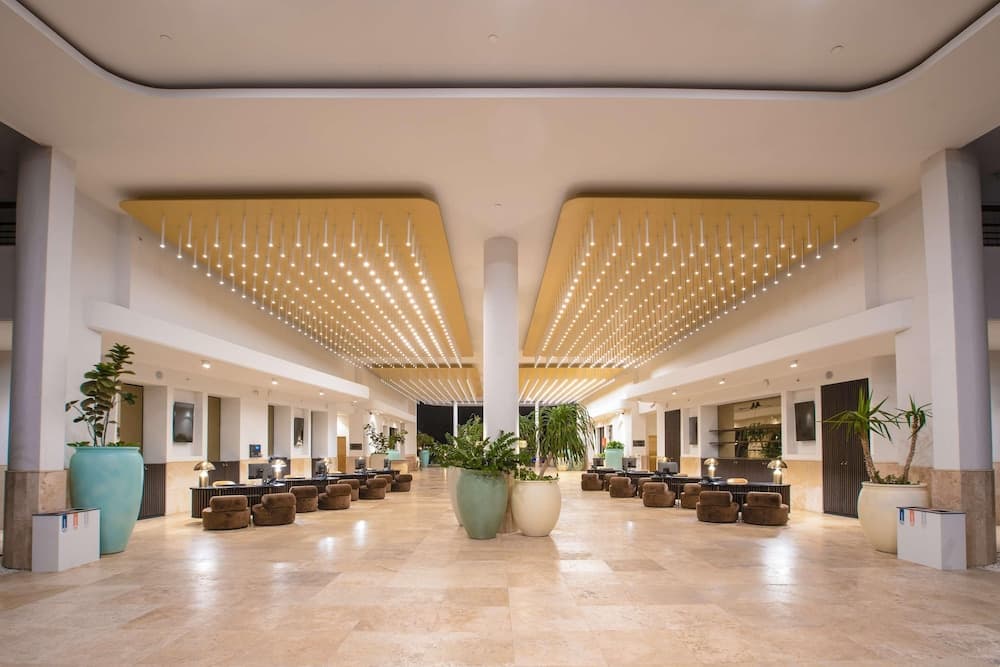 Mangrove Beach Corendon Curacao All-Inclusive Resort, Curio by Hilton