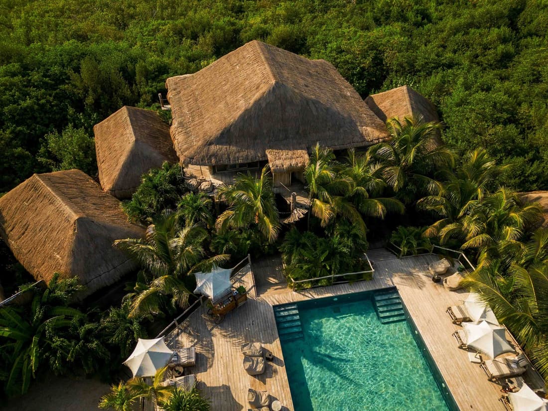 Radhoo Tulum
