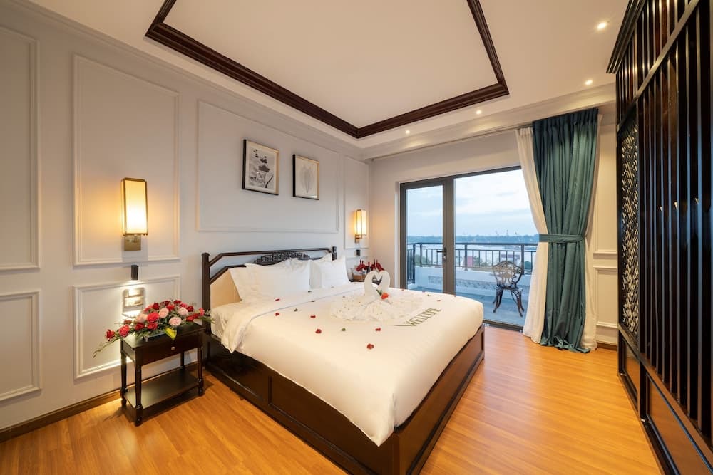 Eco Lux Riverside Hotel & Spa