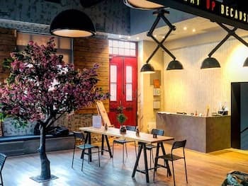 ICONIC ATHENS HOSTEL