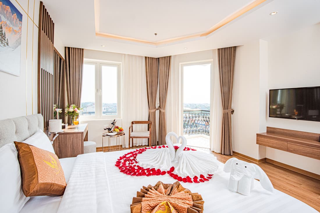 Manh Quan Luxury Hotel