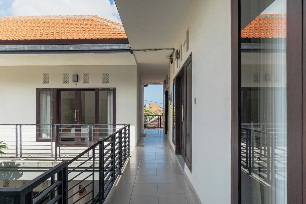 Azalea Homestay & Villa