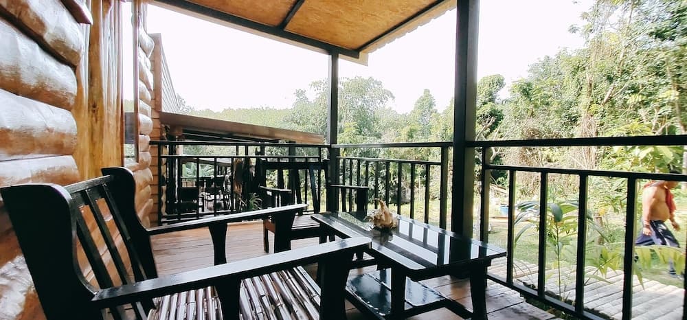 Kohmook Nurse House