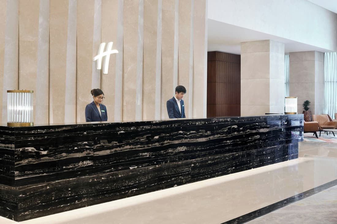 Holiday Inn Dubai Al-Maktoum Airport by IHG