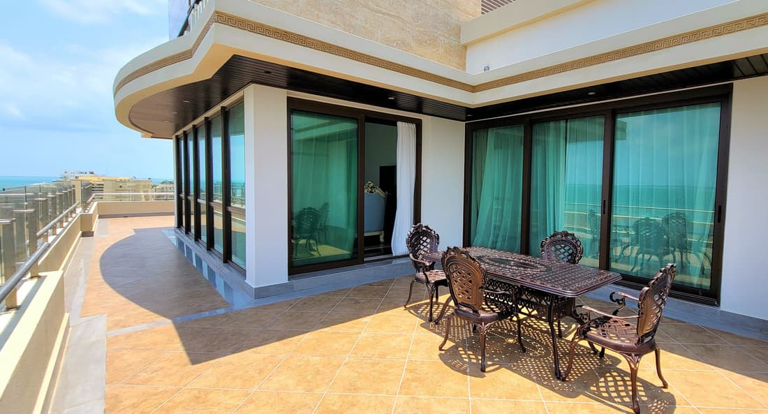 Golden Bay Hotel by Marine Parade