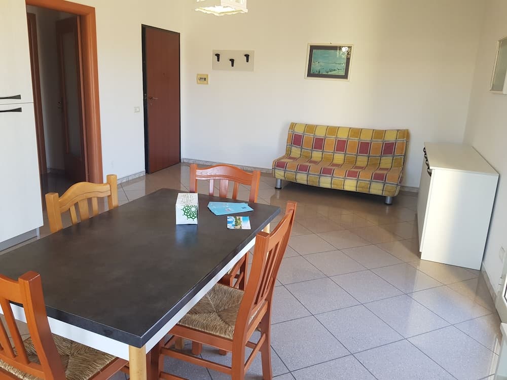 Residence Ionian