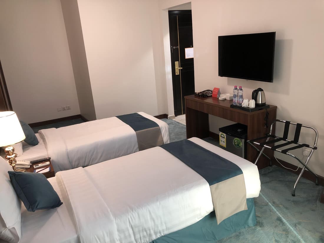 Zaha Al Madina Hotel