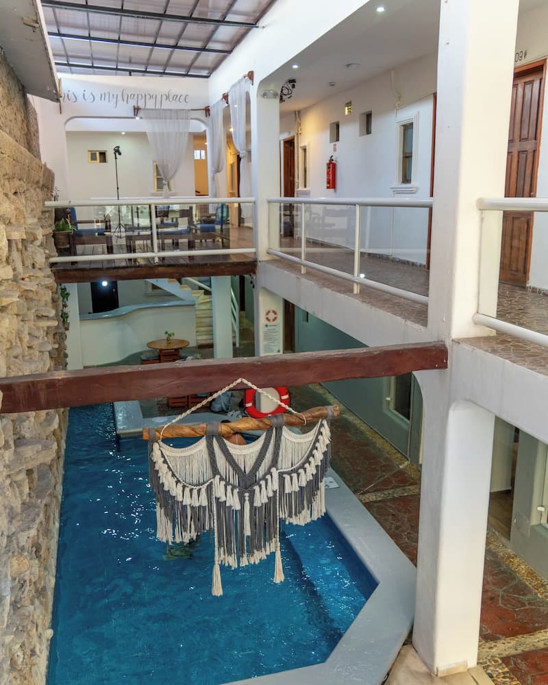 Ahava Hotel