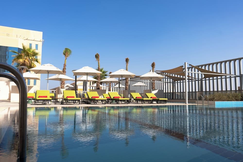 Rotana Corniche