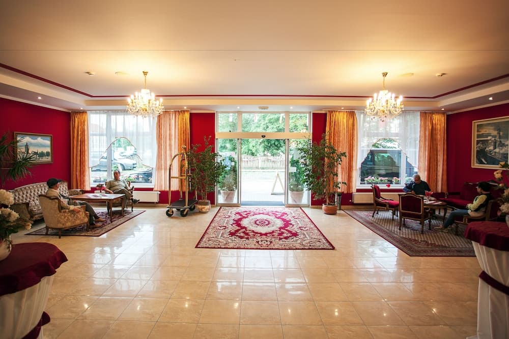 Savoy Hotel ****