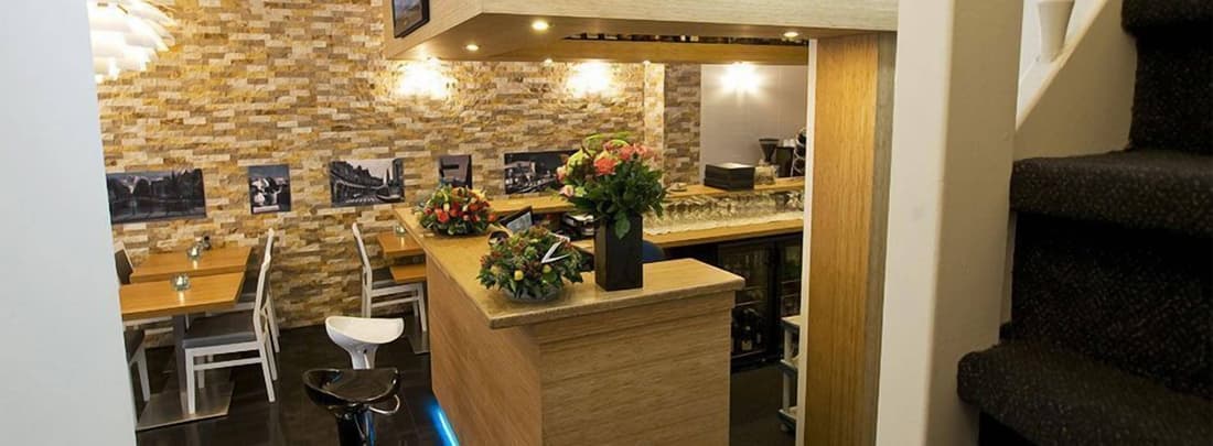 Hotel Larende