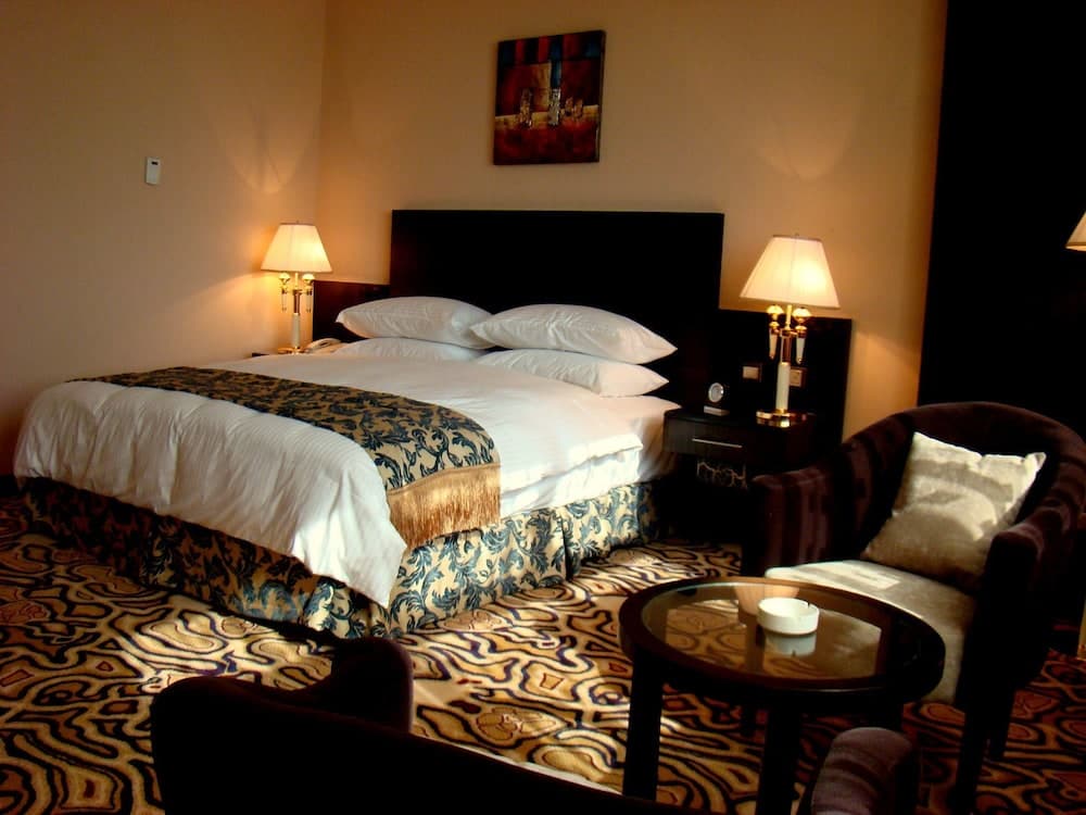 Sharjah Palace Hotel