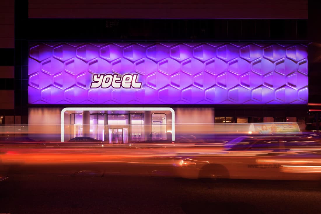 YOTEL New York Times Square, Select by Hilton