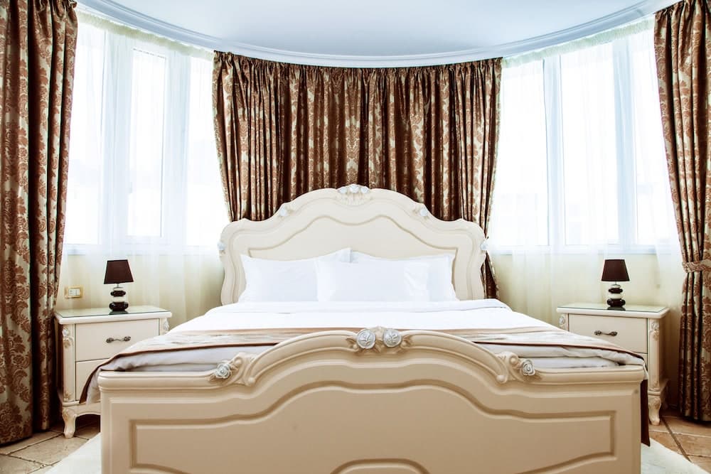 Flamingo Suites Boutique Hotel