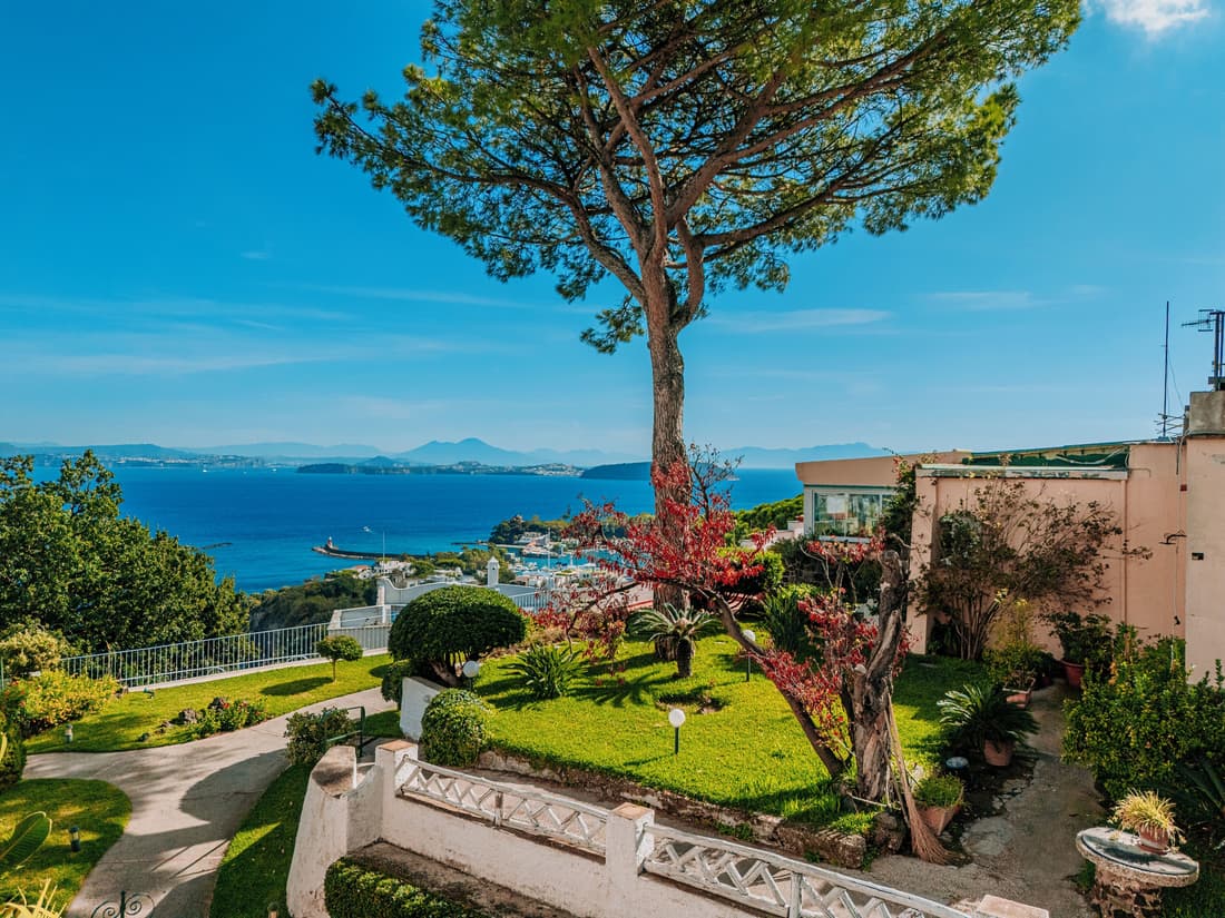 Hotel Villa Ireos