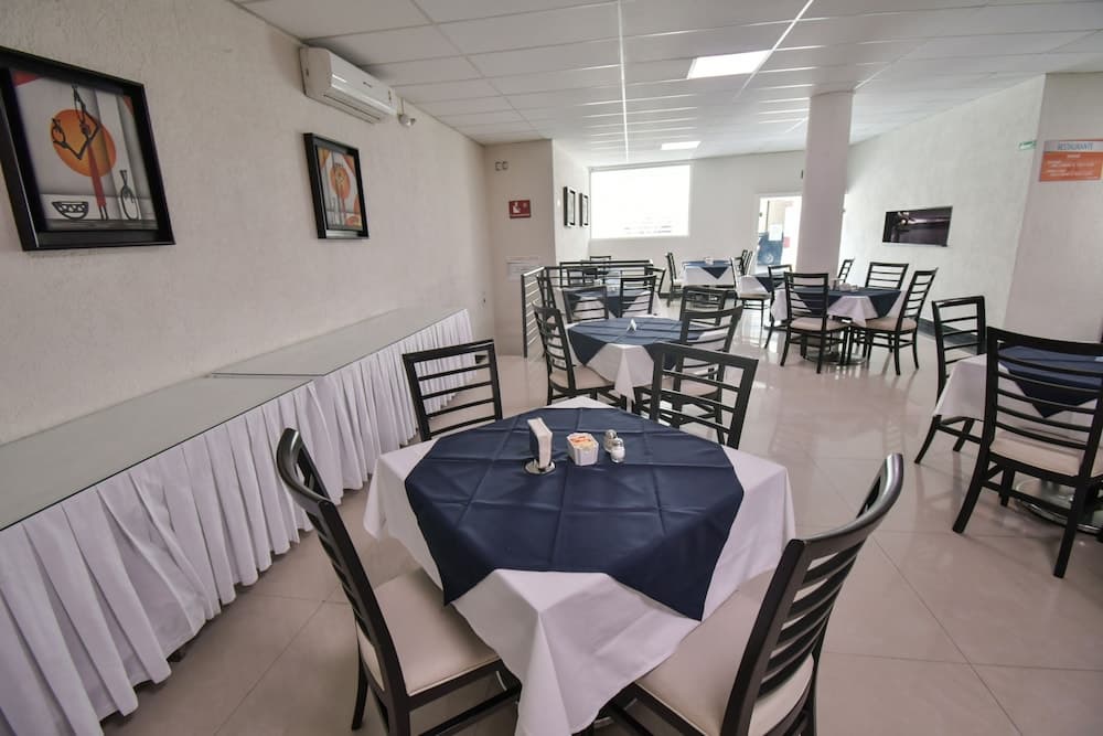 Hotel Portonovo Plaza Guadalajara