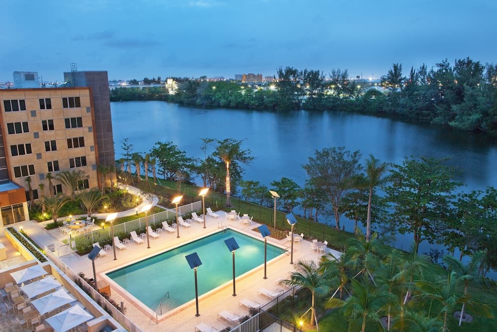 Element by Marriott Miami International Airport
