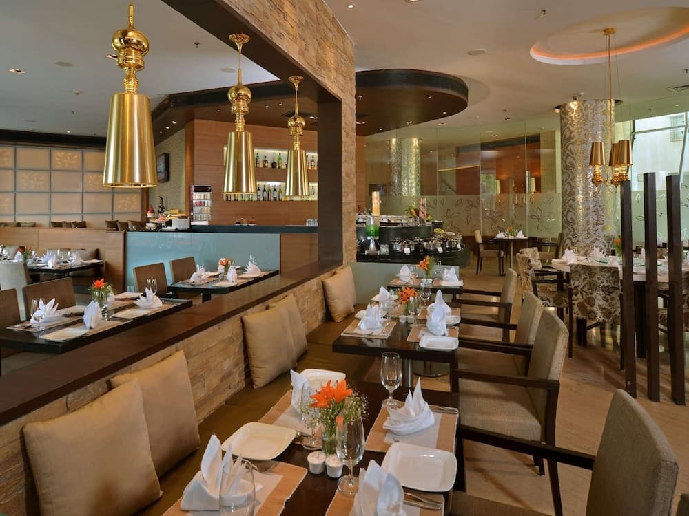 Majestic Court Sarovar Portico Navi Mumbai