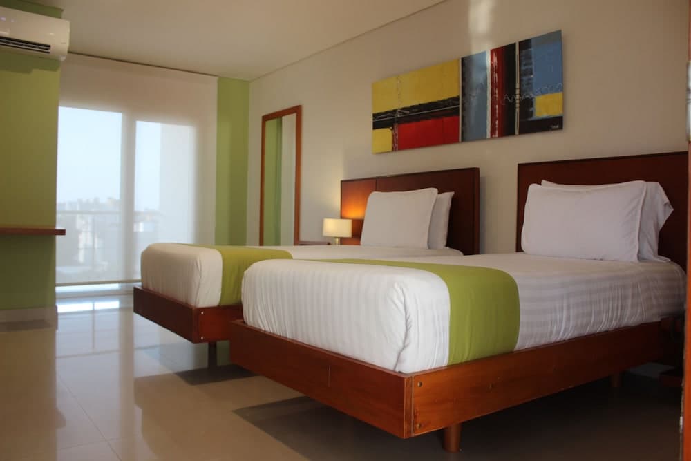 Hotel Atrium Plaza
