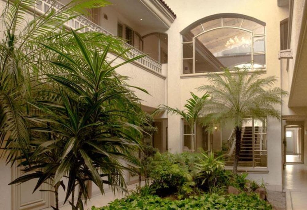 Hotel & Suites Quinta Magna