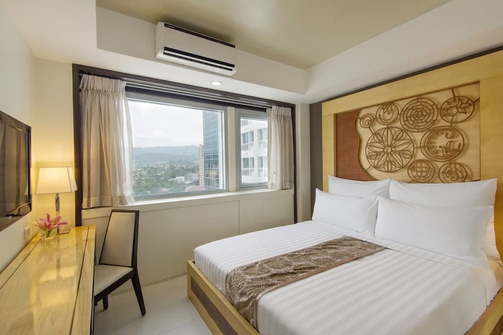 Quest Hotel & Conference Center