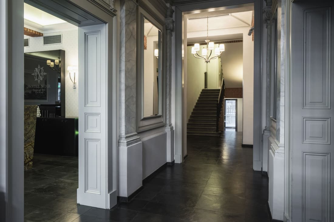 Hotel Noir