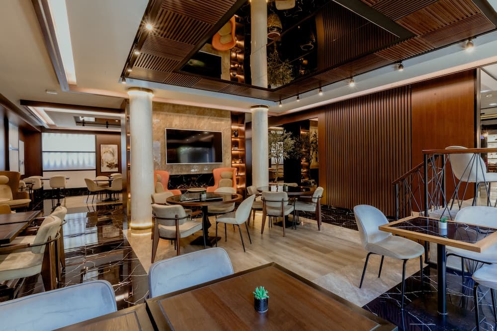 Nobel Gallery Hotel