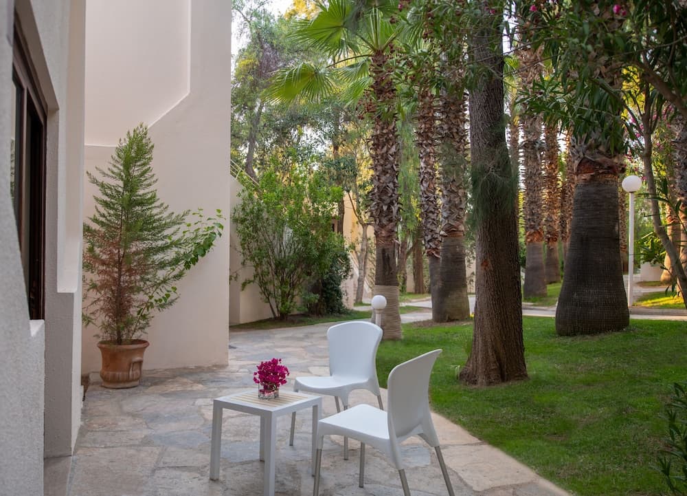 DoubleTree by Hilton Bodrum Işıl Club Ultra All Inclusive Resort