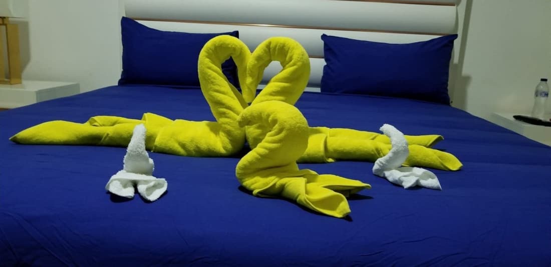 Villa de Colores 3 Rooms 5 King Beds
