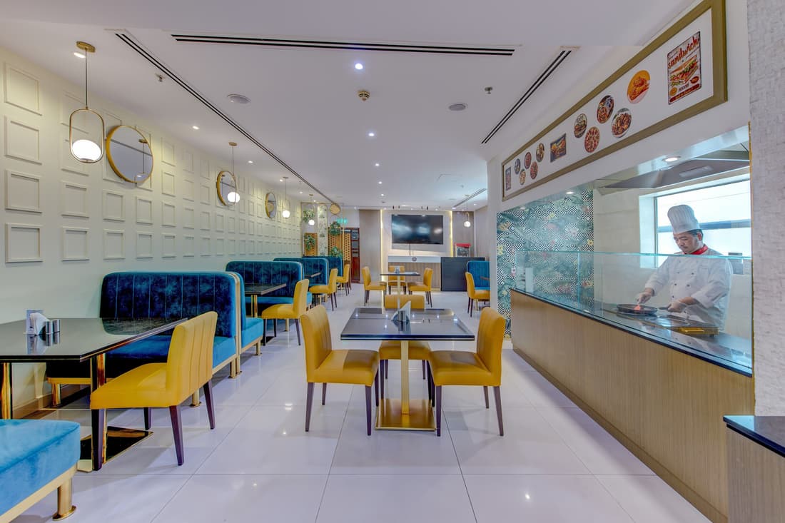 Howard Johnson Plaza By Wyndham Dubai Deira