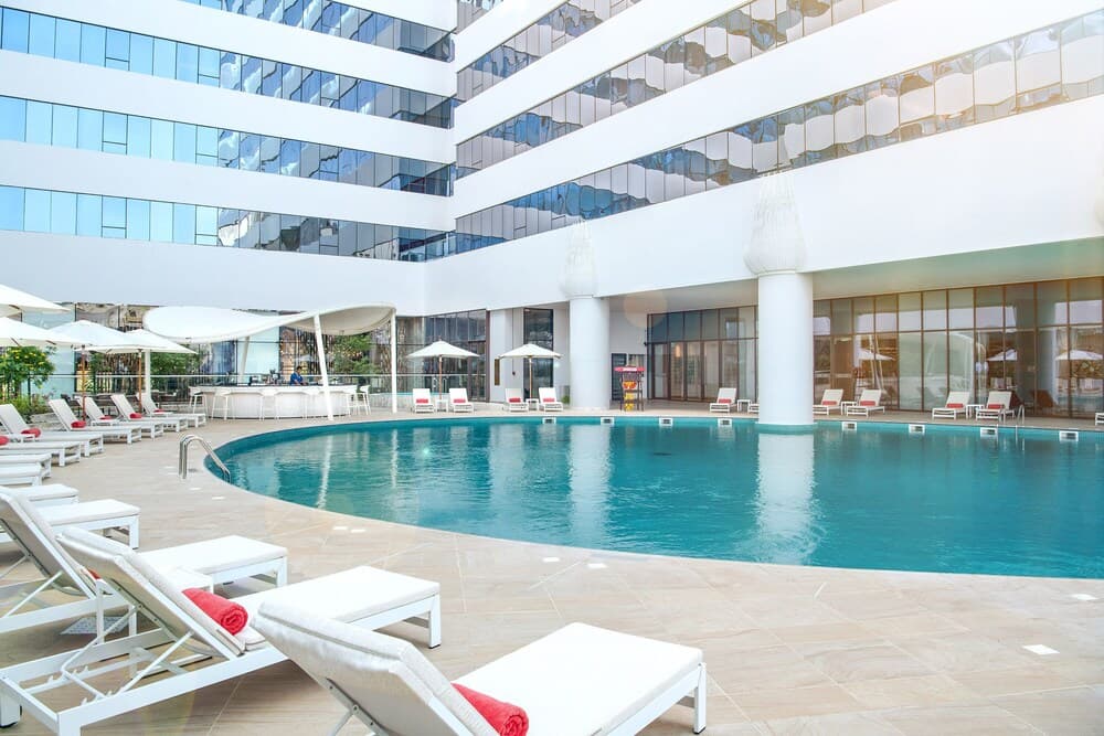Al Jaddaf Rotana Suite Hotel