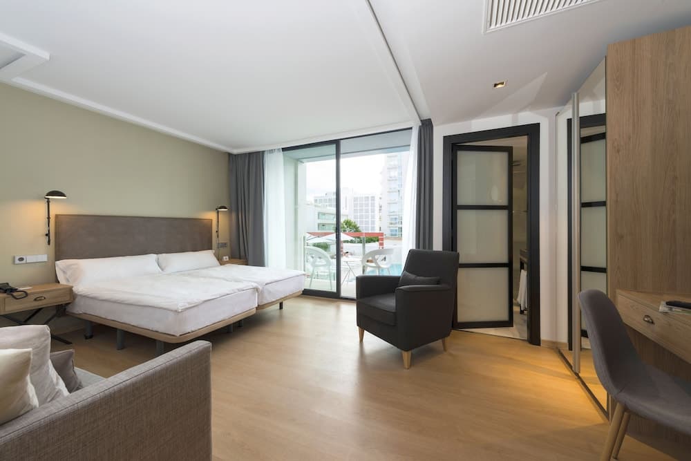 Kyrat Amarac Suites