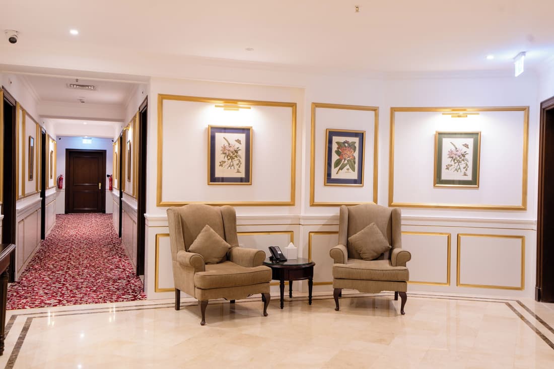 Luxe Avenue Hotel
