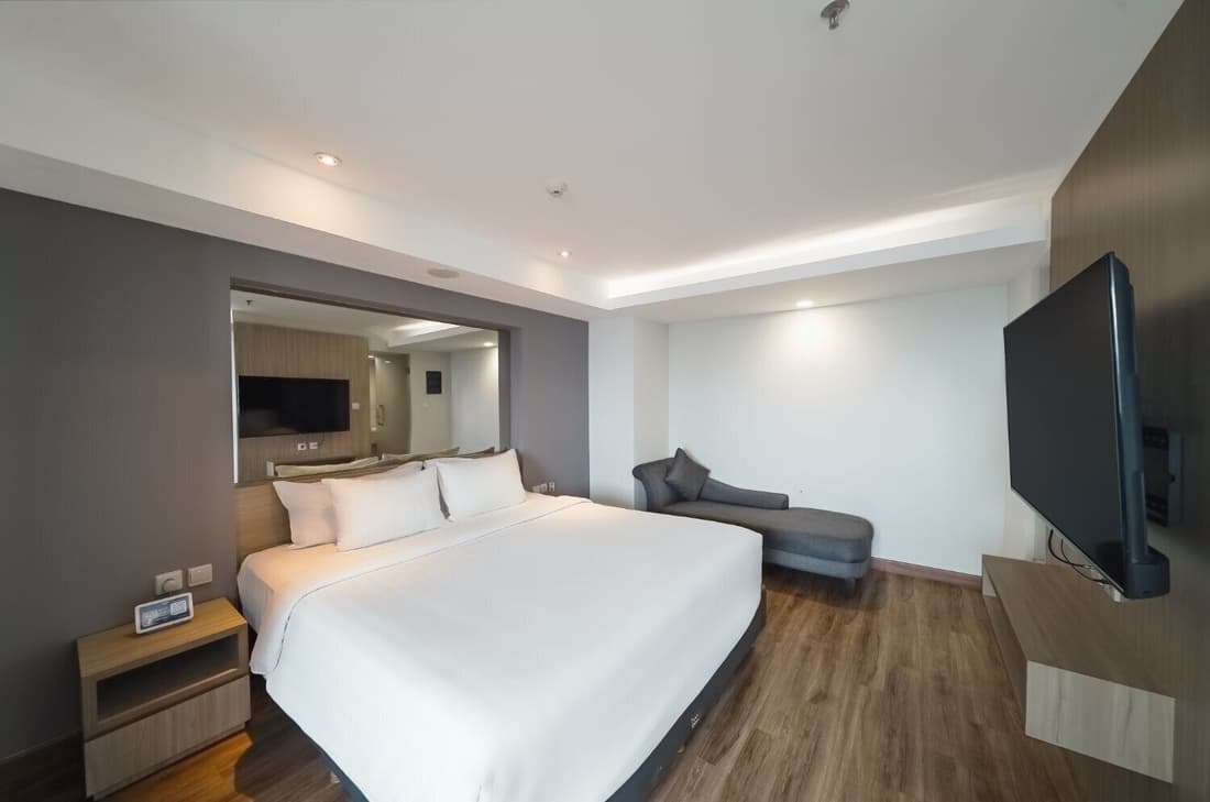Aston Pluit Hotel & Residence