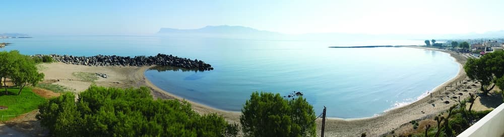 Molos Bay Hotel