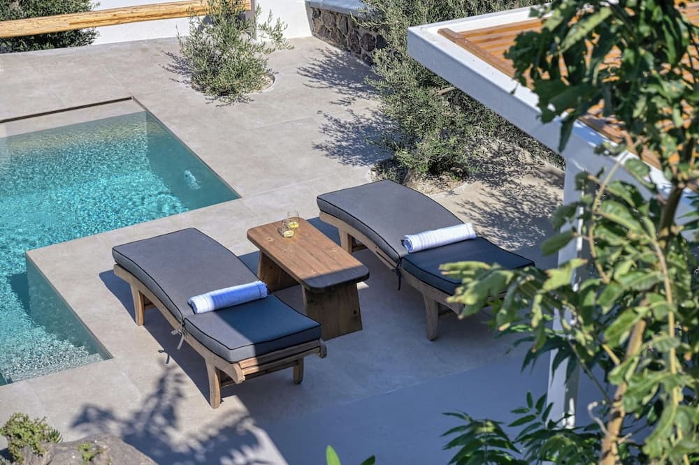Splendour Hotel and Suites