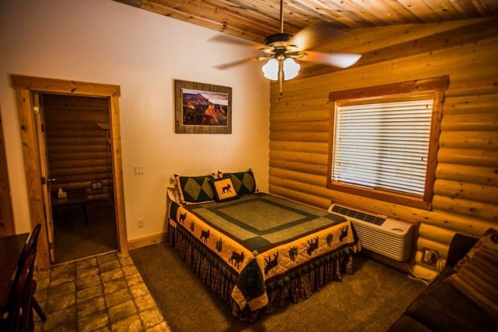 Bryce Country Cabins