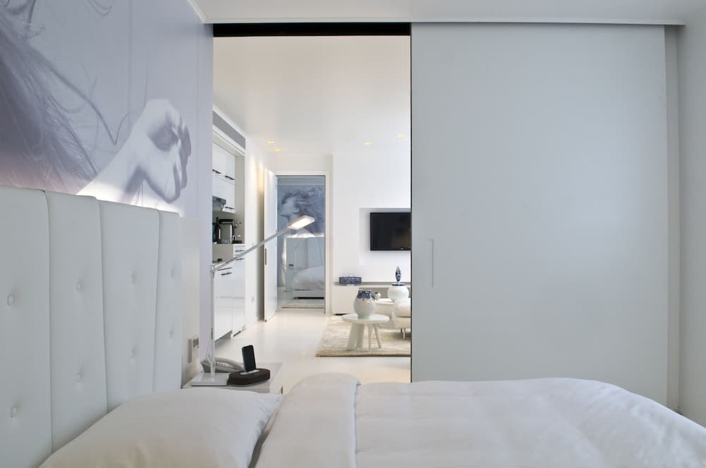 B-aparthotel Regent