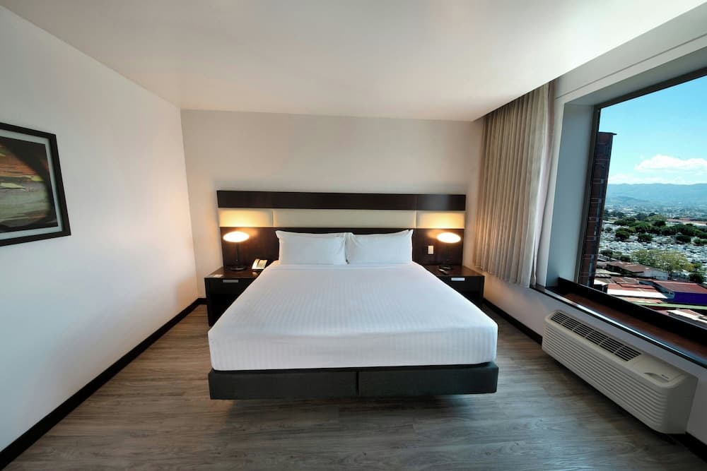 Four Points by Sheraton San Jose Sabana